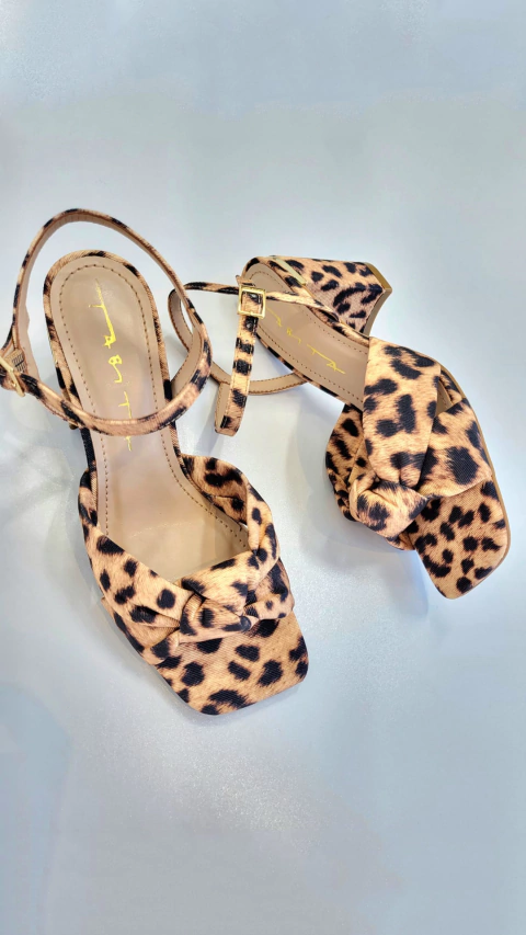 Sandália Nó Malaga Animal Print - comprar online