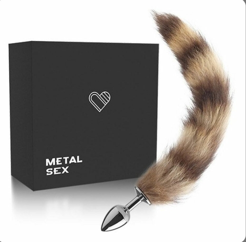 Plug Anal Butt Cat com Cauda em Pelucia - Cromado