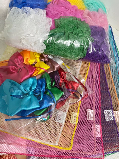 kit Banho P ( 10 filo 18x25, 10 laço, 10 esponja))