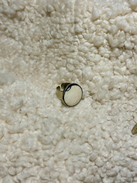 Anillo de asta y alpaca - comprar online