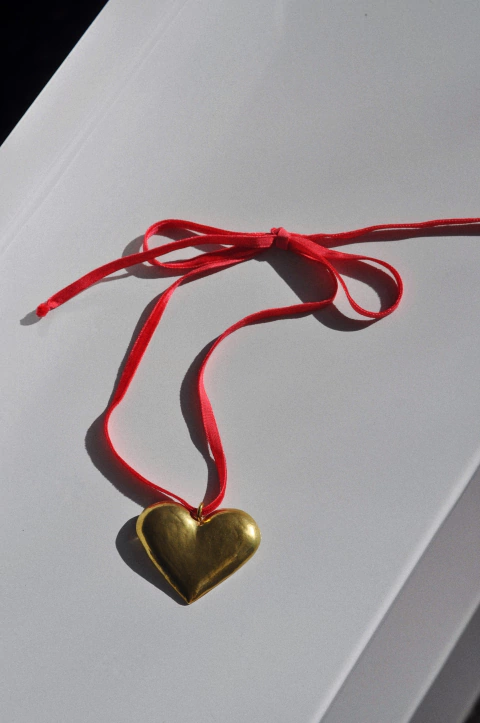 Collar Amarre cinta roja