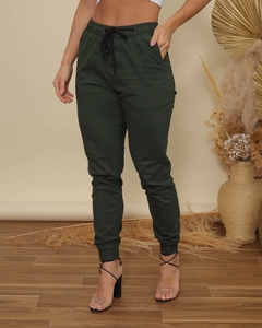 Calça Jogger Sarja Feminina com Elástico na Perna e Ajuste por Cordão - KS Casual
