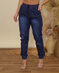 Imagem do Calça Jogger Jeans Feminina com Elástico na Perna e Ajuste por Cordão