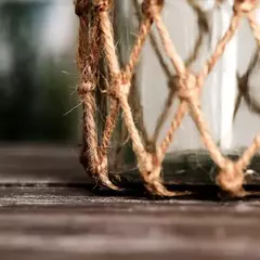 Imagem do Vaso de Vidro Rústico com Corda