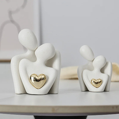 Escultura Decorativa Casal Coração na internet