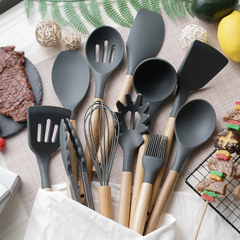Kit de Utensílios de Silicone com Cabo em Bambu | BamBoho na internet