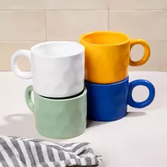 Caneca de Cerâmica com Alça de Anel - comprar online
