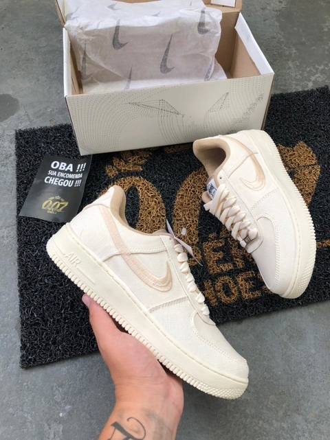 TÊNIS CASUAL AIR FORCE 1 STUSSY PALHA