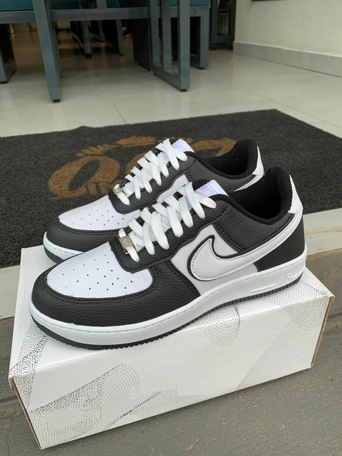 TÊNIS CASUAL AIR FORCE 1 CUSTOM PRETO/BRANCO