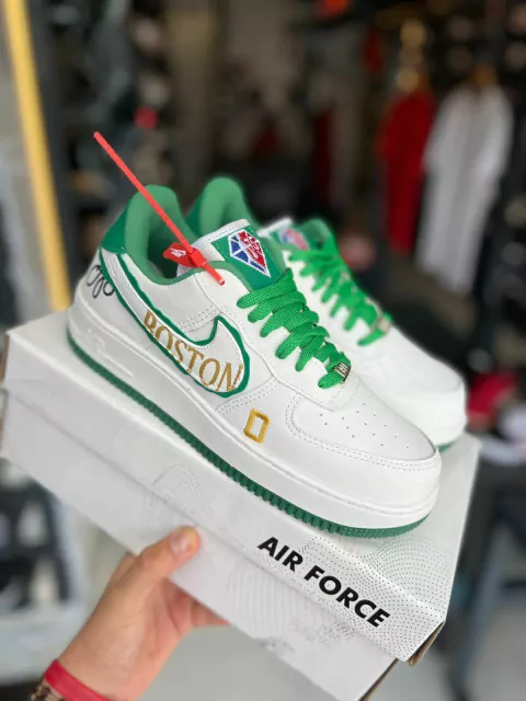 AIR FORCE 1 BOSTON