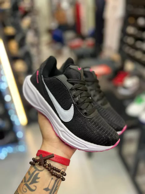 NK REVOLUTION PRETO/ROSA