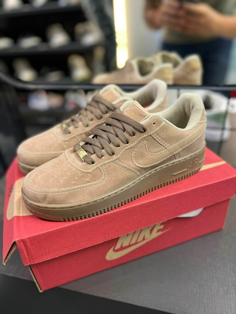 AIR FORCE 1 MARROM CAMURÇA