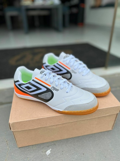 CHUTEIRA UMBRO PRO 5 - comprar online