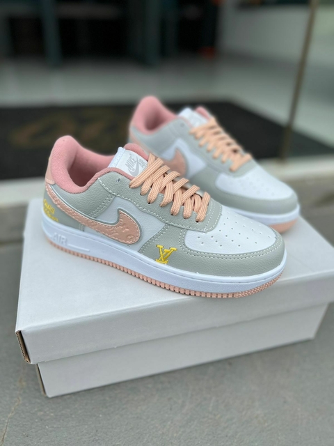 AIR FORCE 1 LV CINZA ROSA - comprar online