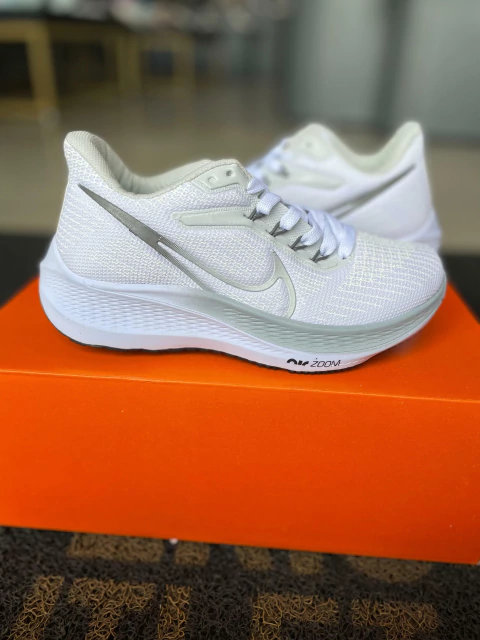 PEGASUS BRANCO/PRATA - comprar online