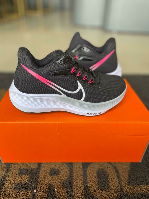 PEGASUS PRETO/PINK - comprar online