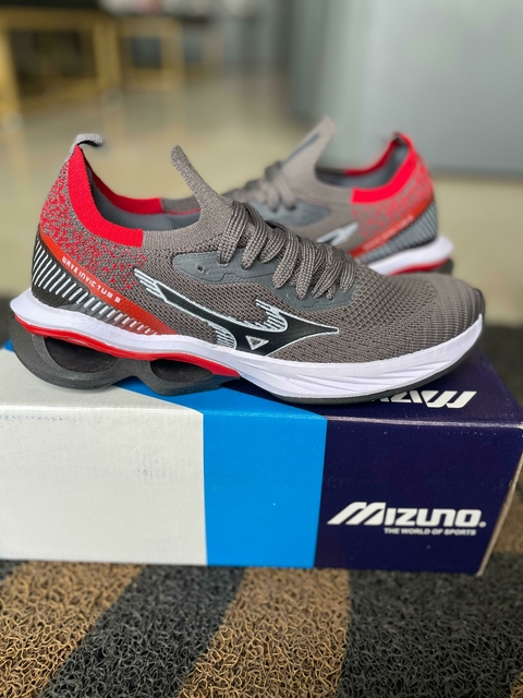 MIZUNO TECIDO CINZA/VERMELHO - comprar online