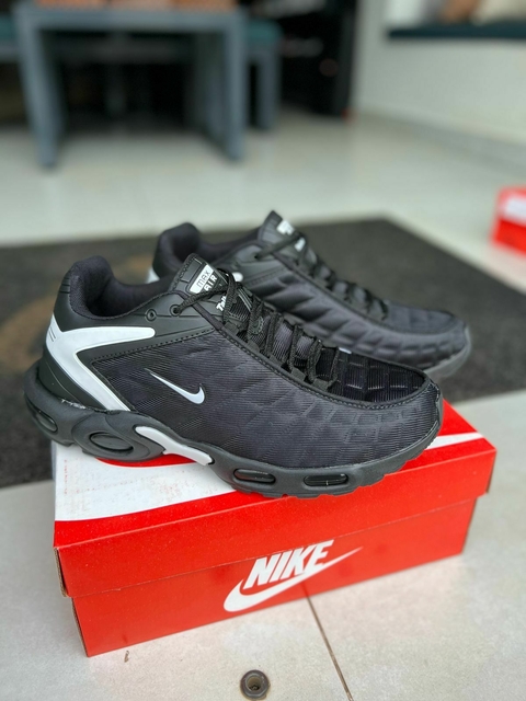 TN ESP PRETO/PRETO - comprar online