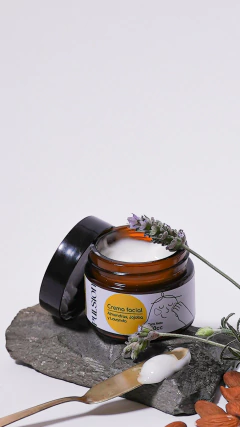 Crema facial hidratante con aceite de jojoba - comprar online