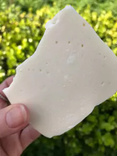 Detergente sólido a base de aceite reciclado en internet