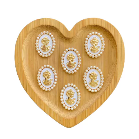 APLIQUE METAL BOTTON OVAL VINTAGE BRANCO - 2 UNIDADES