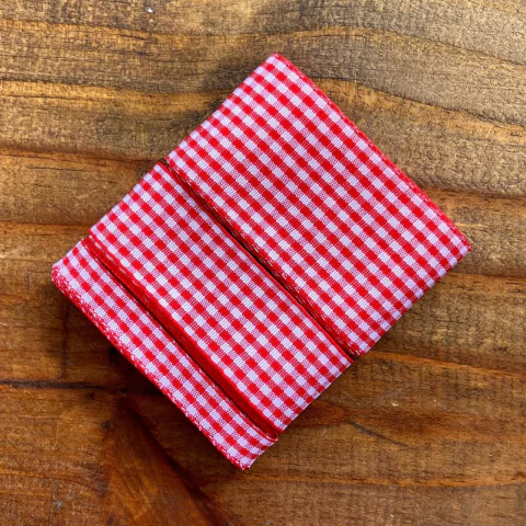 KIT FITA XADREZ VERMELHA (MELAÇO) - 2 METROS DE CADA