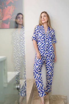 Pijama Americano de Viscose Estampa Ondas Feminino - comprar online