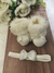 Botinha de pelucia OFF WHITE - comprar online