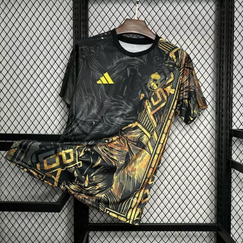 Real Madrid - Edição Especial Preta (24/25)