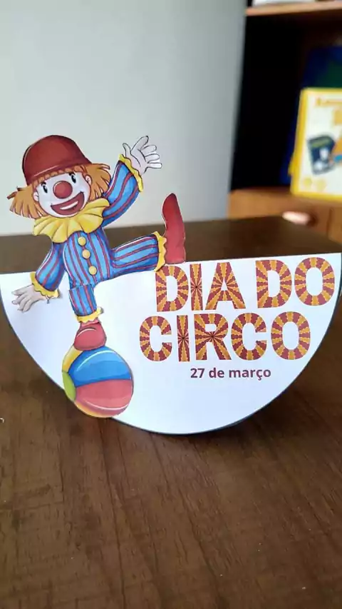 DIA DO CIRCO - PALHAÇO DANÇANTE (PDF)