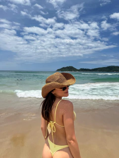 Biquini trancoso na internet