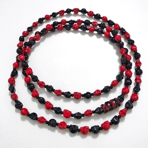 Guia de Exu em Caveiras