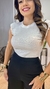 Blusa Norey na internet
