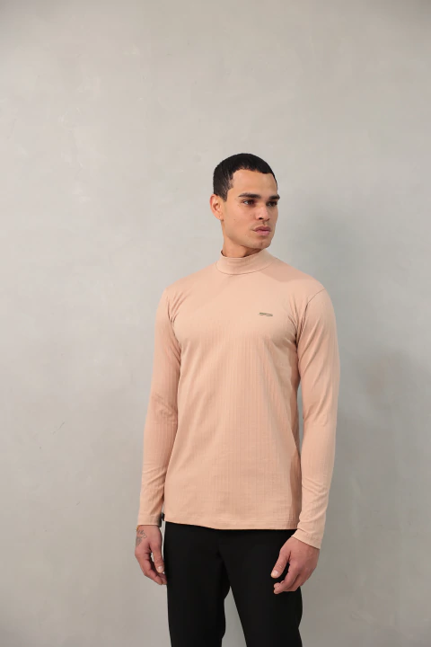 Camiseta Manga Longa Cacharrel Grão - comprar online