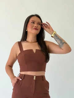 Cropped Isis - comprar online