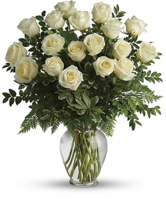 Luxurious Vase 18 White Roses