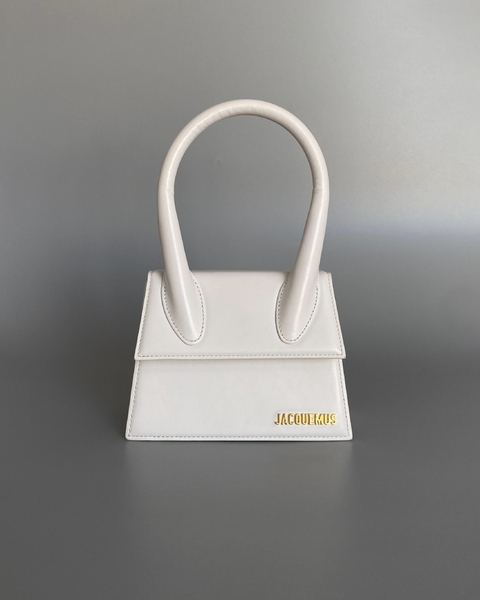 BOLSA JACQUEMUS LE CHIQUITO MOYEN