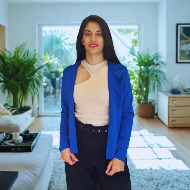 <p style="text-align: center"><span style="font-size: 18px">BLAZER</span></p>