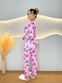 Pijama Longo De Inverno Full - Vaquinha Flores Rosa (1087) na internet