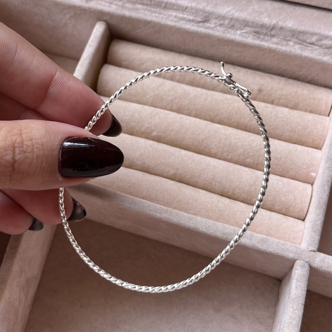 Bracelete Torcido