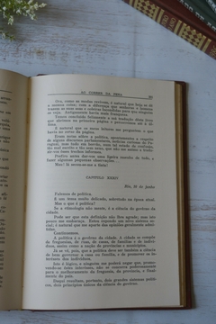 Livro antigo em capa dura "Ao Correr da Pena" de José de Alencar