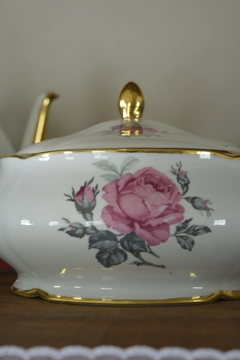 Terrina em porcelana Barão do Rio Branco na internet