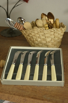 Imagem do Conjunto de facas para queijo na caixa original