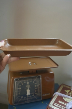 Balança de cozinha Yara 10kg em ágata - marrom na internet
