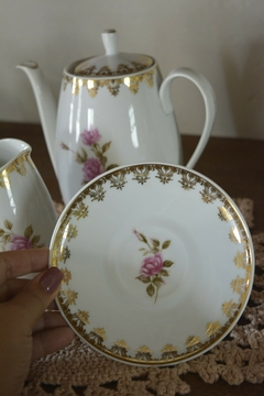 Xícaras de chá em porcelana Schmidt "Rosas" anos 70 (uni) na internet
