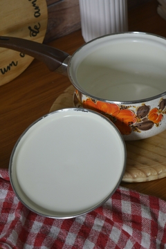 Panela esmaltada Mãe ágata com cabo - Flores anos 70 - loja online