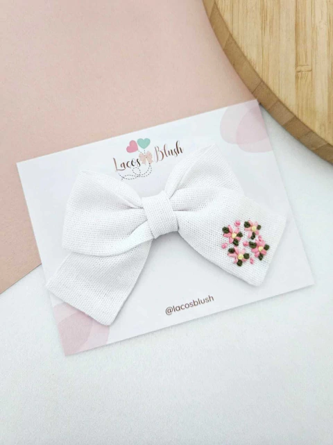 CELINA DELICATO M COM BORDADO ROSA | UNIDADE - comprar online