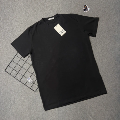 Camiseta Lisa ZARA