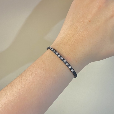 PULSERA REGULABLE HILO NEGRO | STEPH