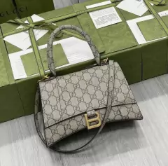 Bolsa Hourglass - Linha Italiana